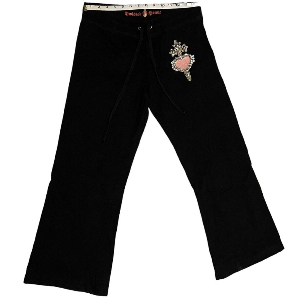 Twisted Heart sweats M